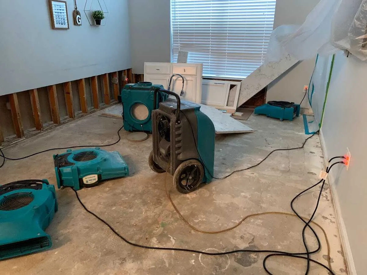 Dehumidifier in flood-cut room for Water Extraction & Removal in Skidaway Island